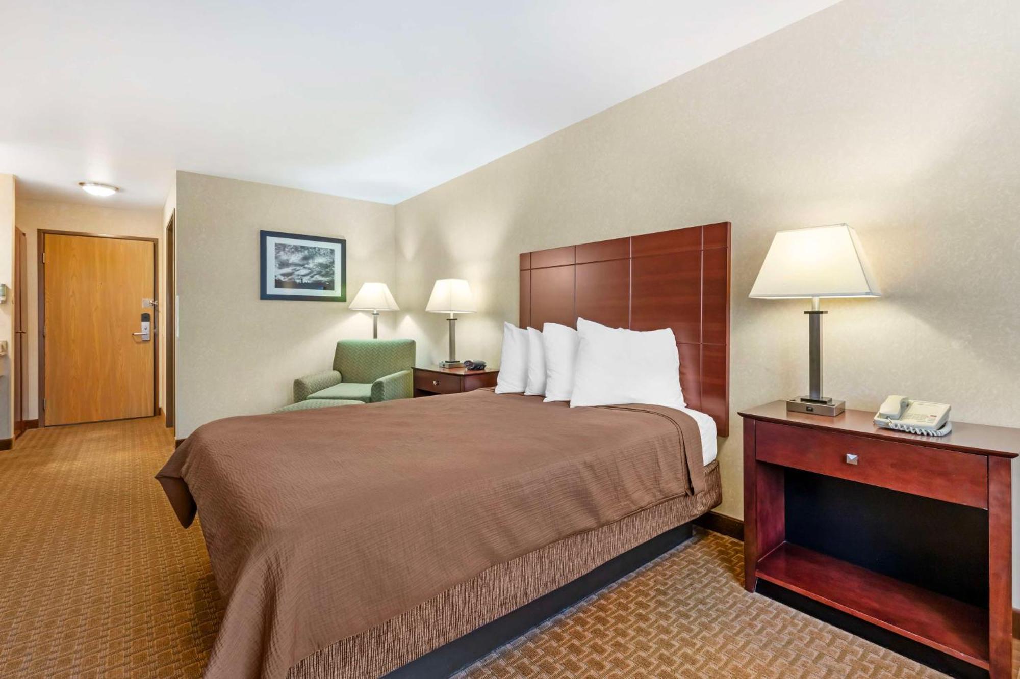 Best Western Wittenberg Inn מראה חיצוני תמונה