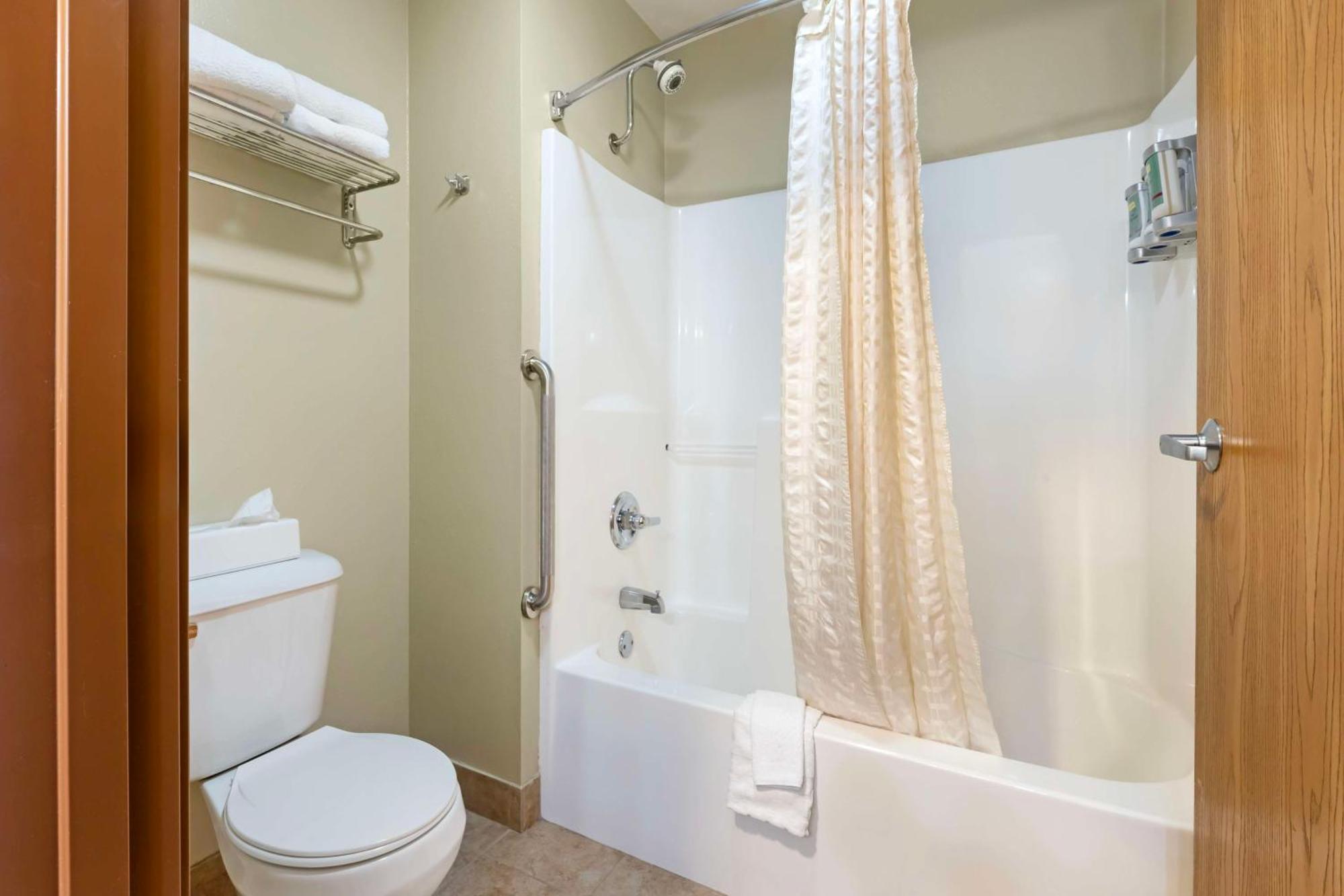 Best Western Wittenberg Inn מראה חיצוני תמונה