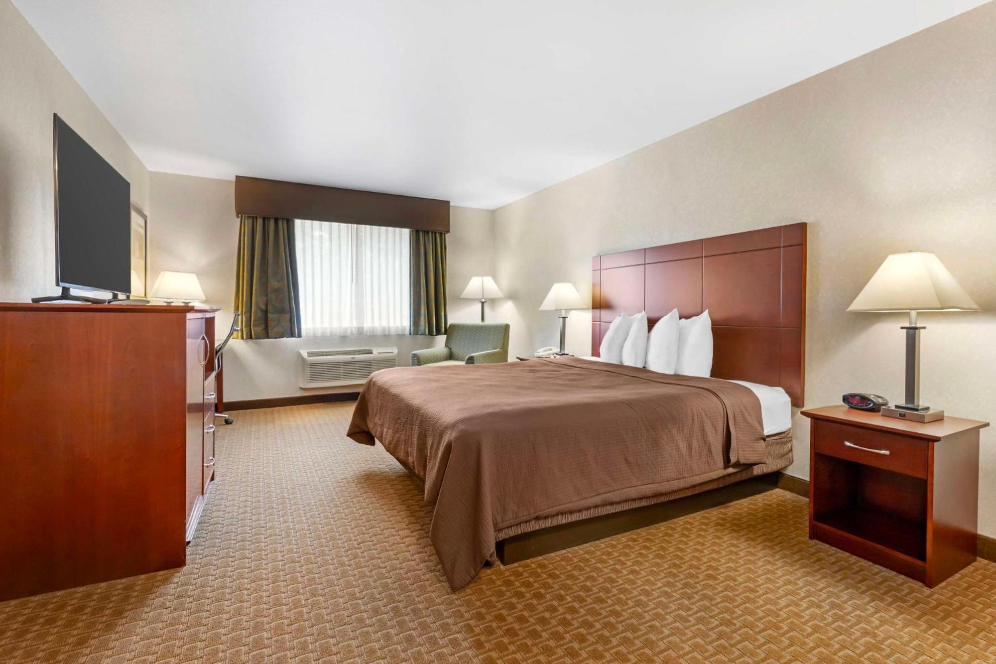 Best Western Wittenberg Inn מראה חיצוני תמונה