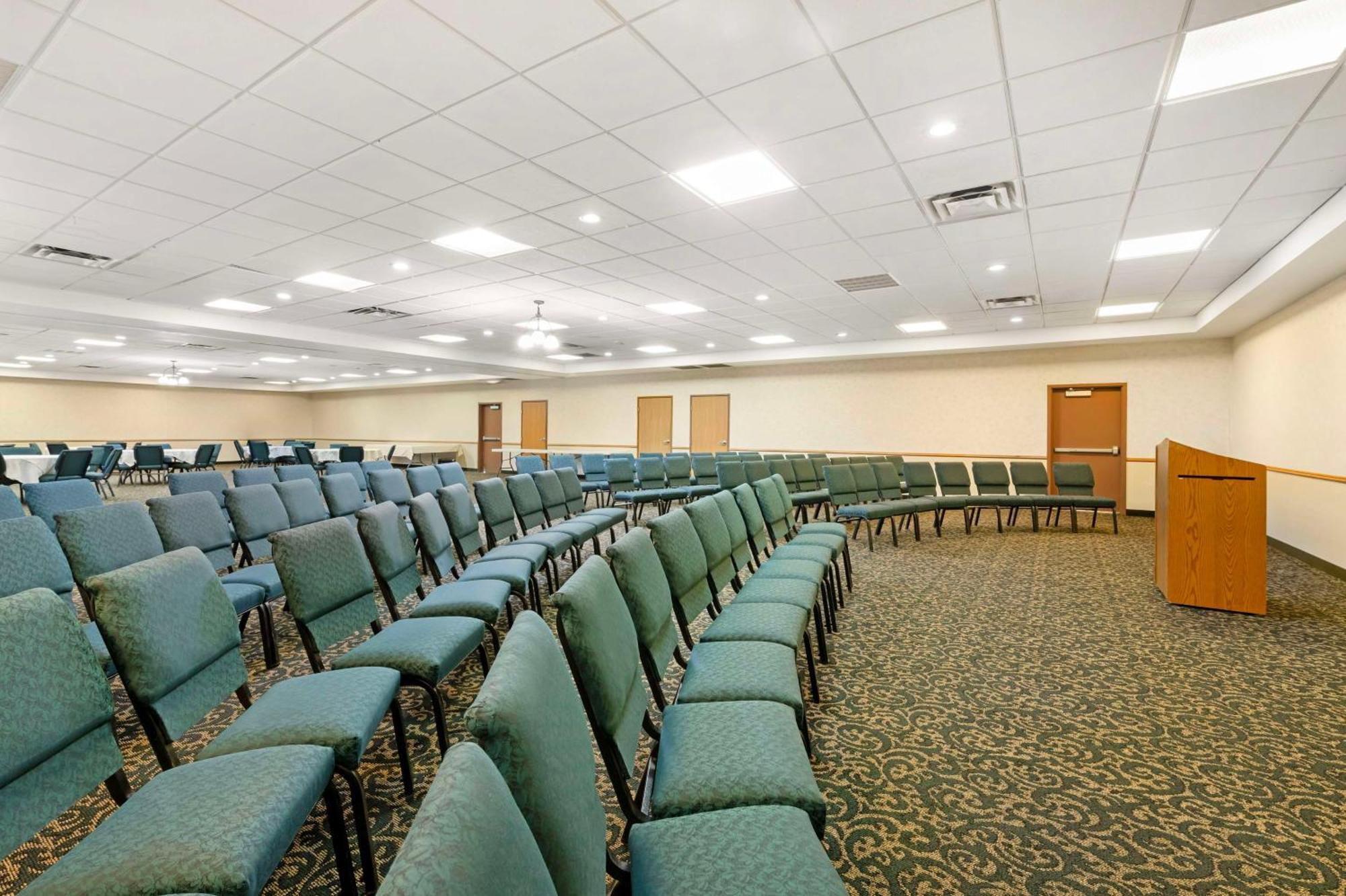 Best Western Wittenberg Inn מראה חיצוני תמונה
