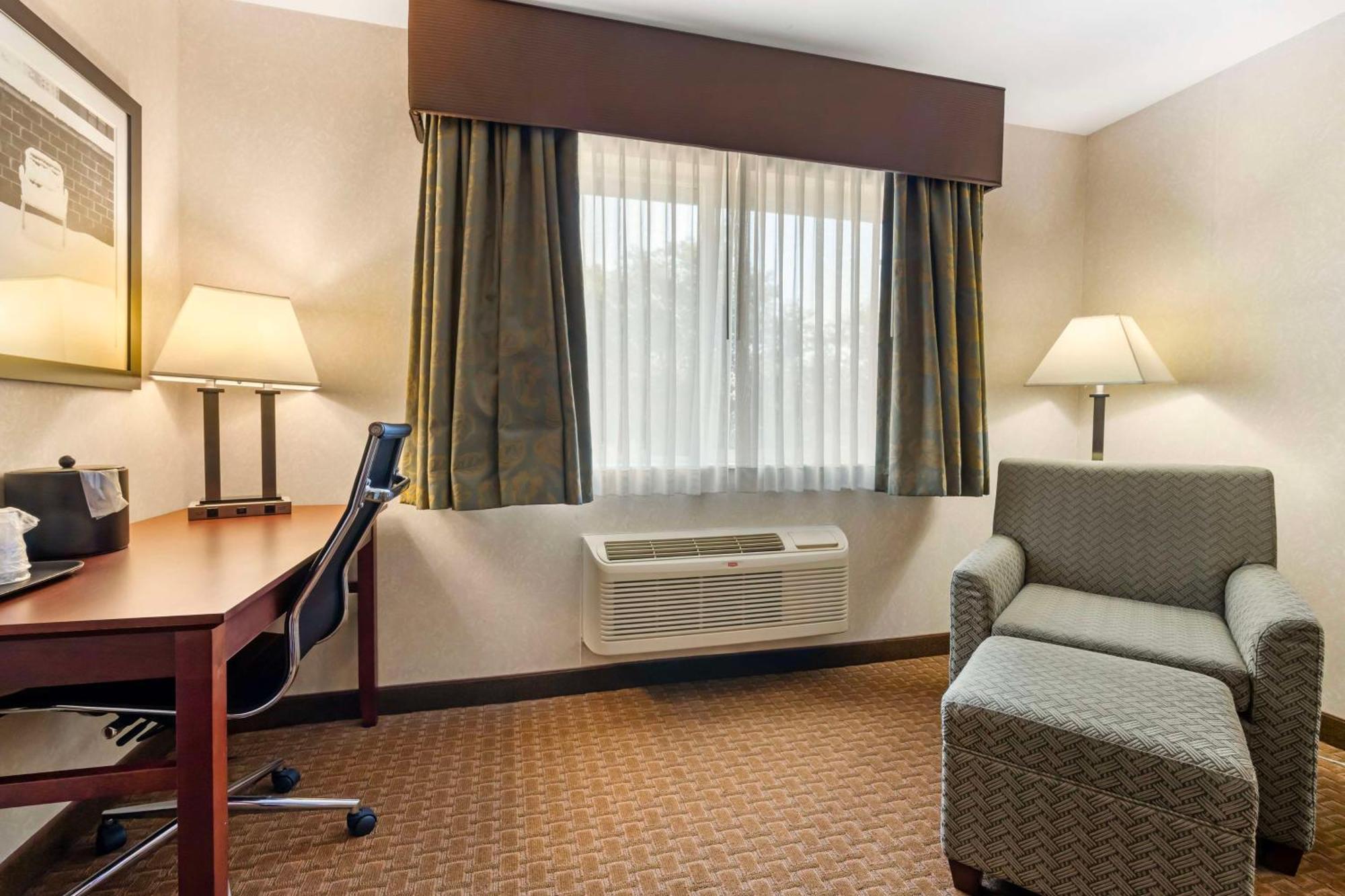 Best Western Wittenberg Inn מראה חיצוני תמונה