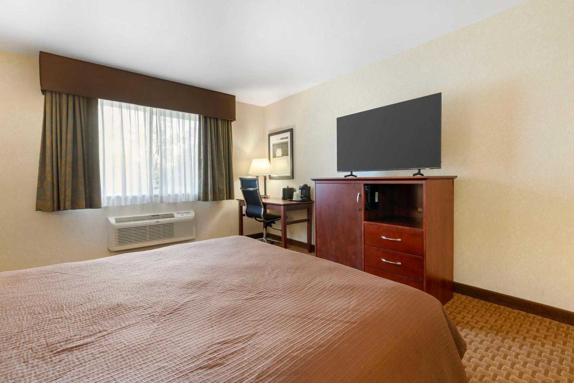 Best Western Wittenberg Inn מראה חיצוני תמונה