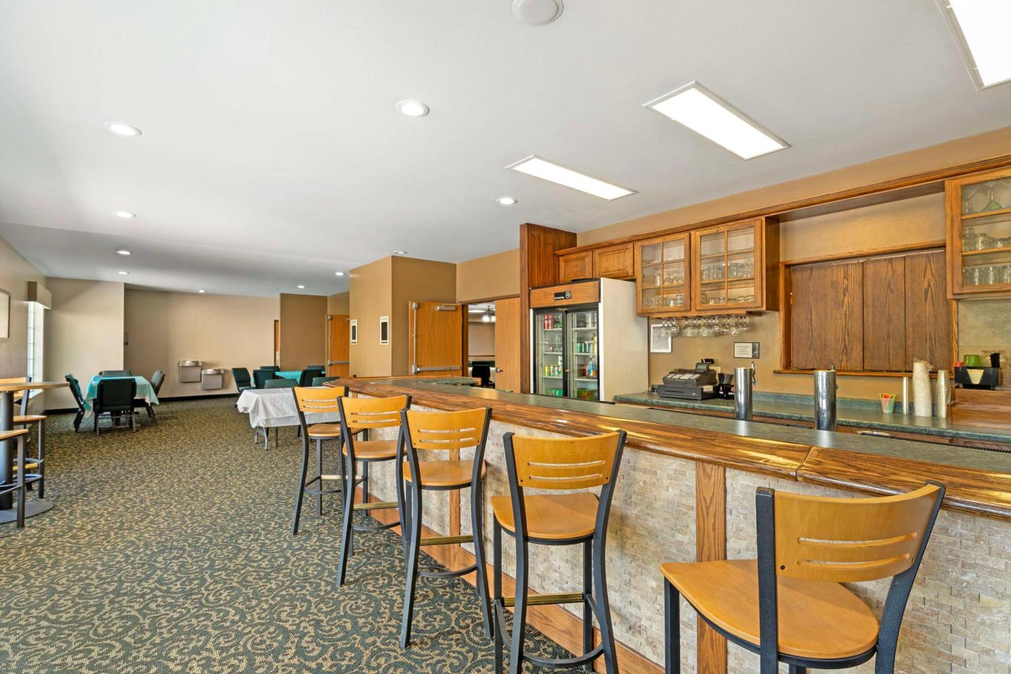 Best Western Wittenberg Inn מראה חיצוני תמונה