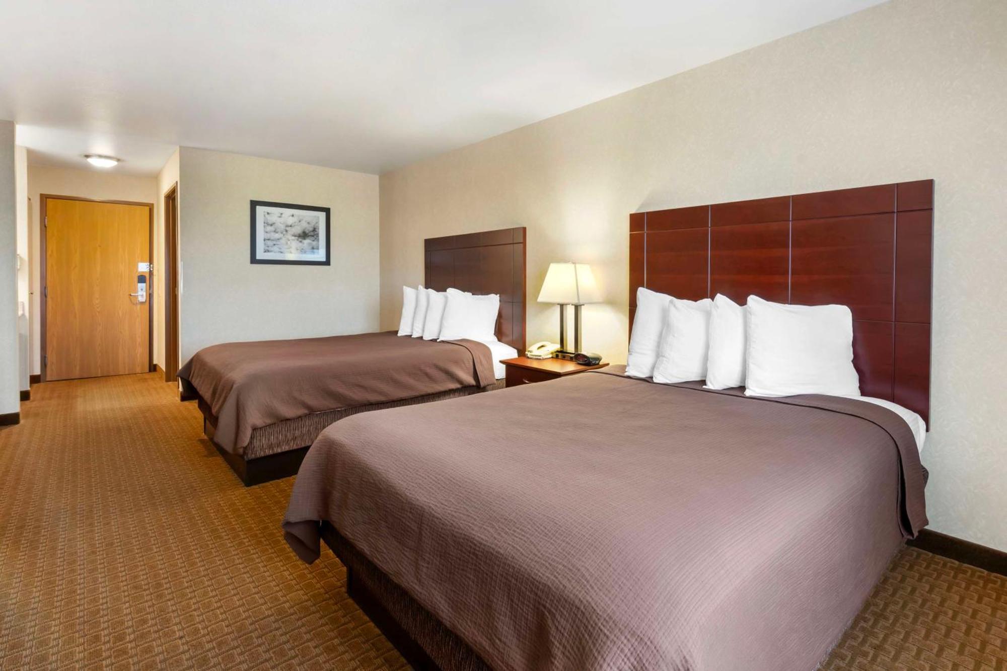 Best Western Wittenberg Inn מראה חיצוני תמונה