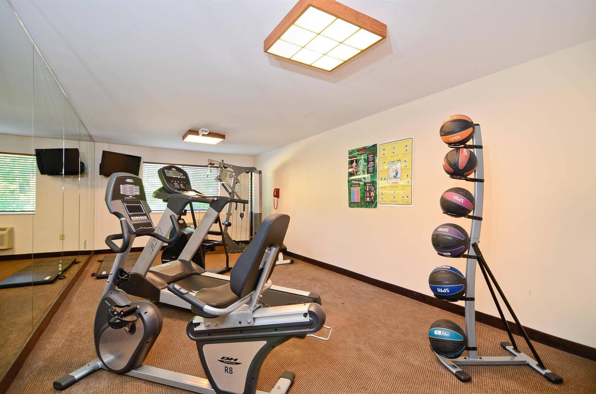 Best Western Wittenberg Inn מראה חיצוני תמונה