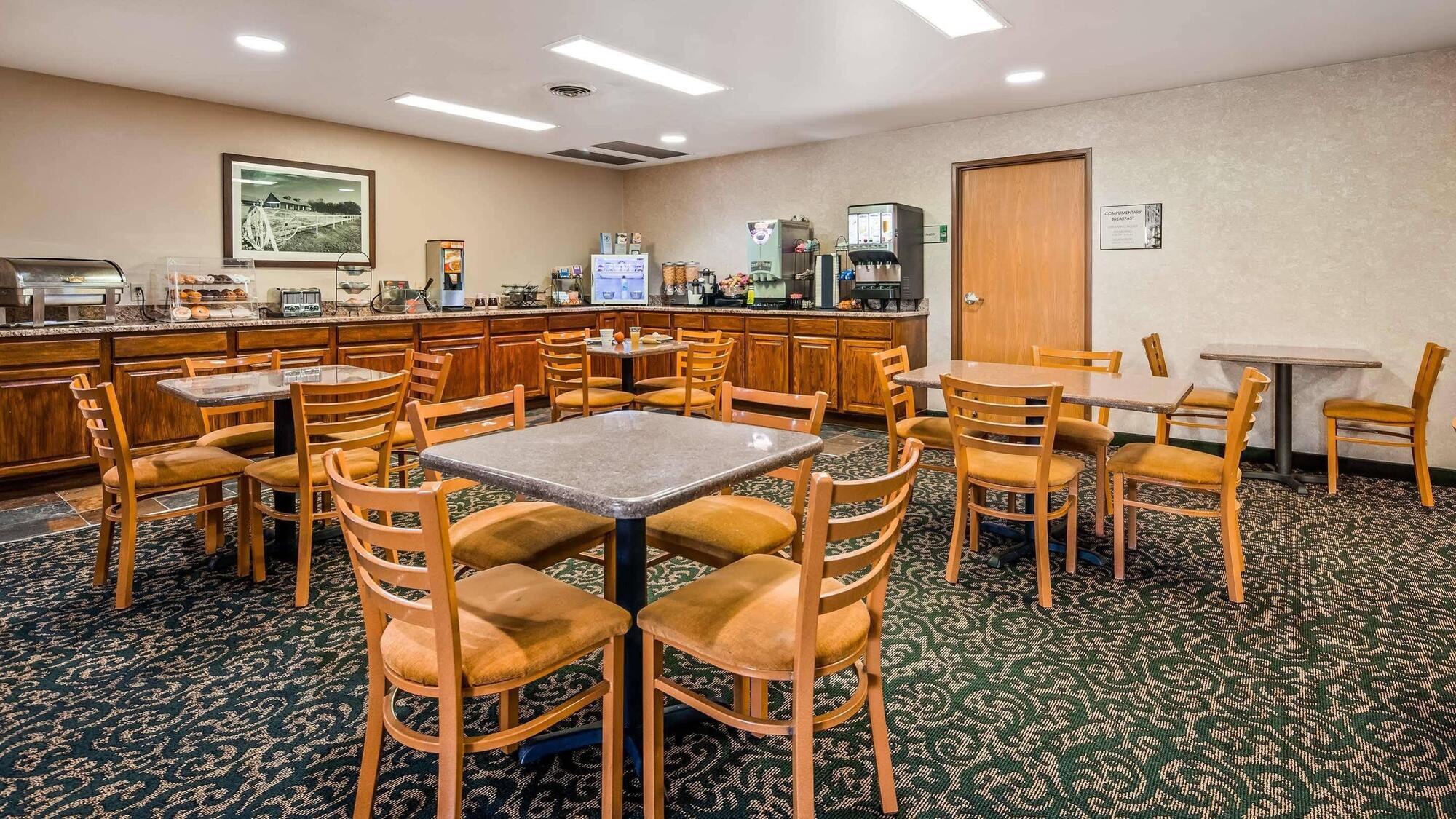 Best Western Wittenberg Inn מראה חיצוני תמונה